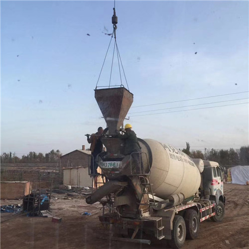 阳信县“精准瞄准”—— 吊车的 “定位导航” 技术